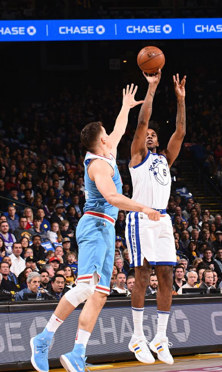 把局面引向 把局面引向