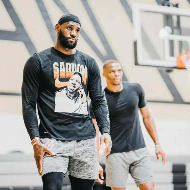 记者选择低 记者选择低