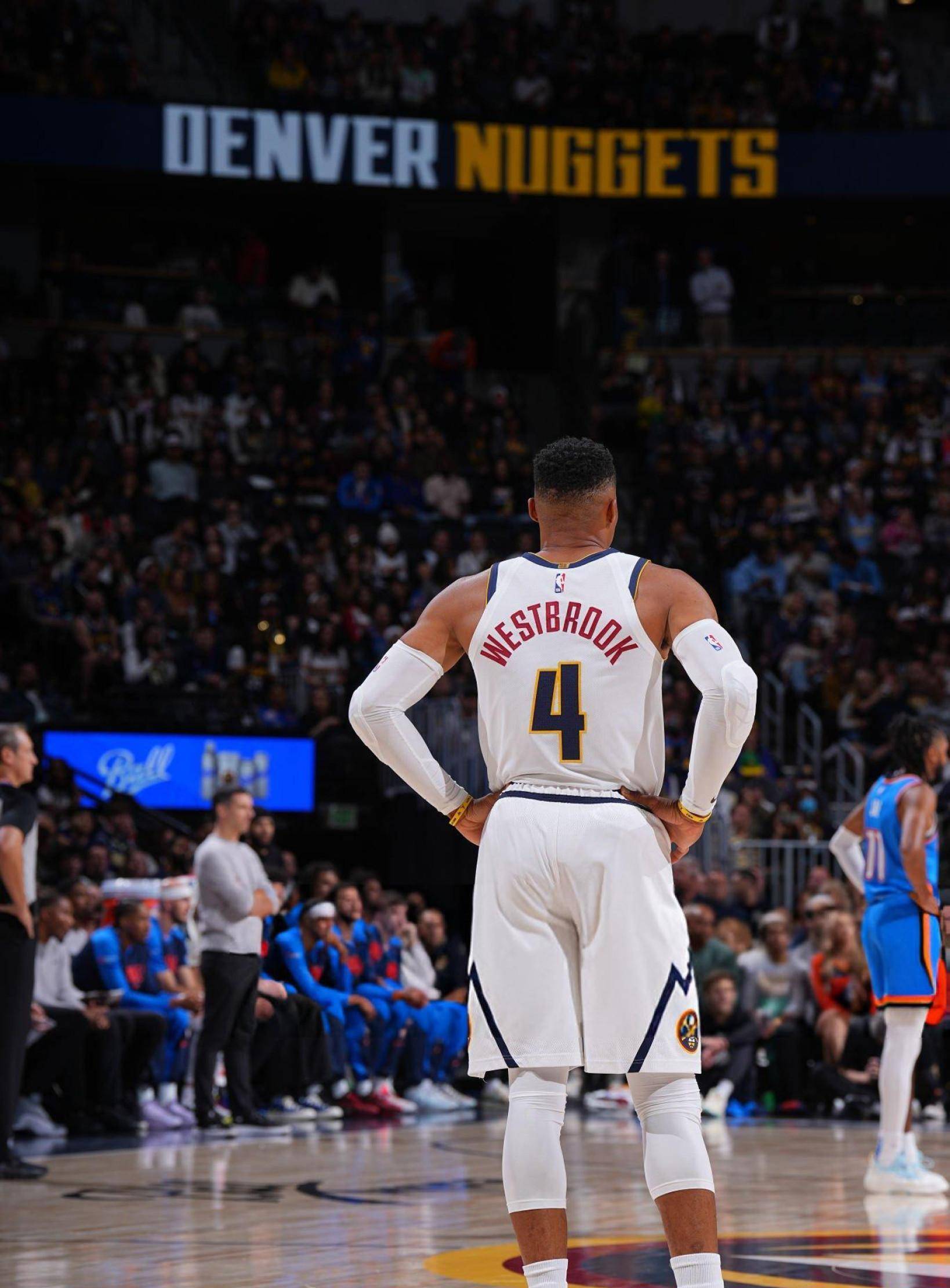 把进攻重心 把进攻重心